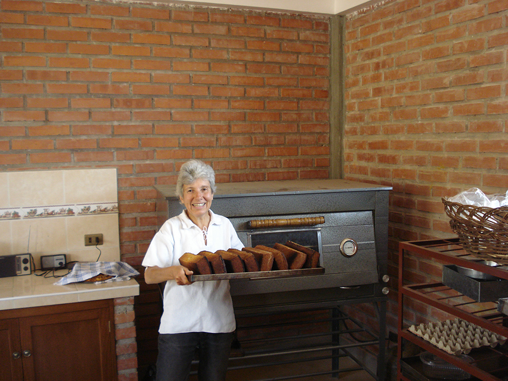 AMOS 2009 (77).jpg
